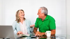 Dlaczego po sześćdziesiątce jedni wciąż są aktywni, a inni się poddają – psycholodzy wyjaśniają