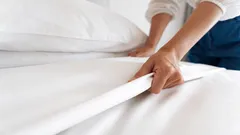 Białe ubrania będą lśnić bez gotowania i chloru: zapamiętaj jeden prosty sekret